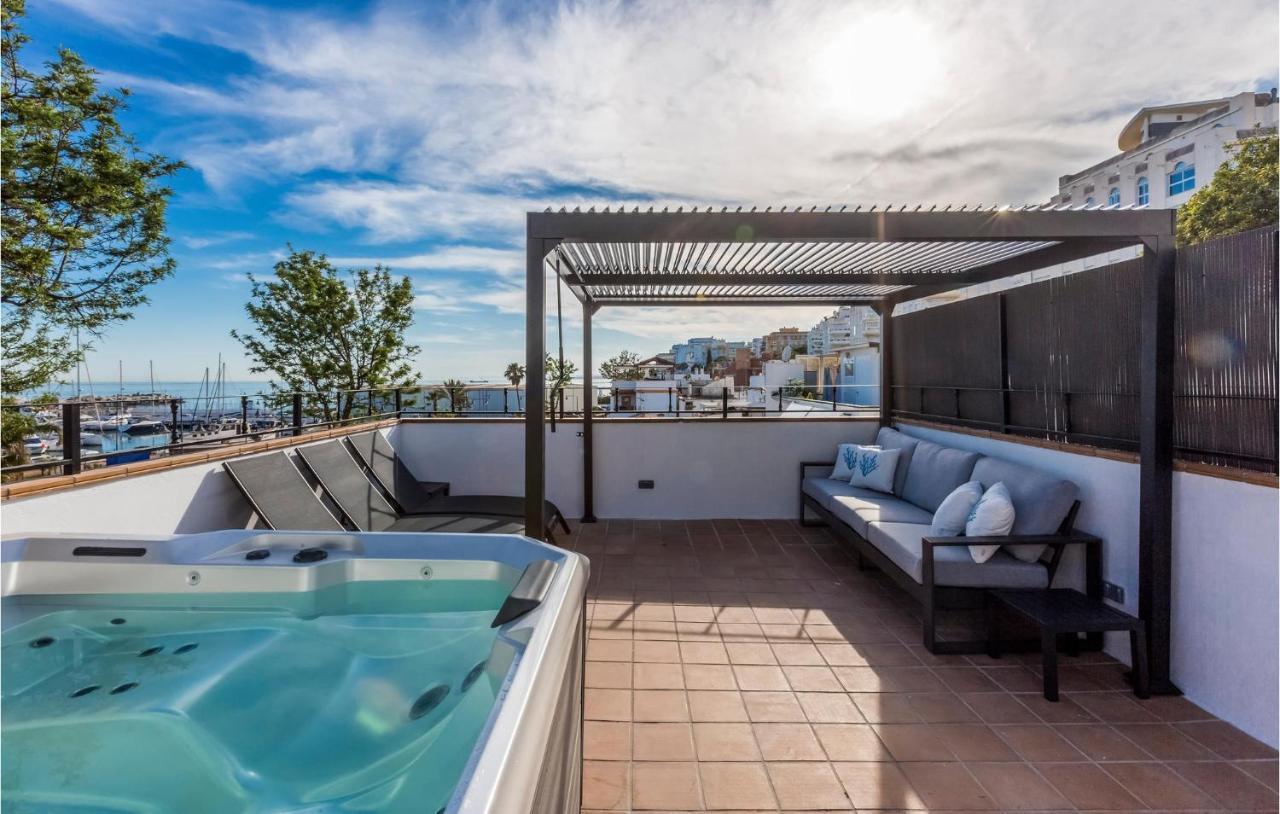 Gorgeous Home In Marbella With Kitchen Екстер'єр фото